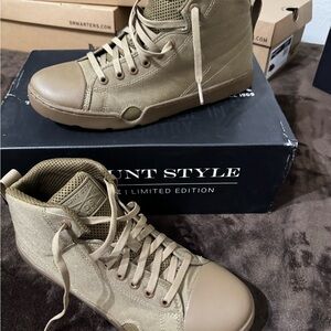 Grunt Style Maritime Limited Edition Shoe Coyote Color Footwear Box